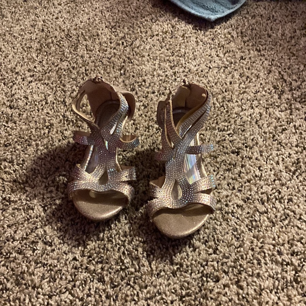 Shoes - Picture 2 of 2